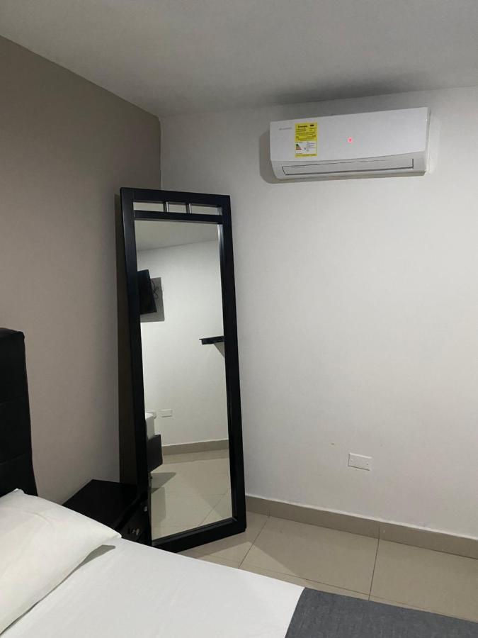 Hotel Estefania Princess 84 巴兰基亚 外观 照片