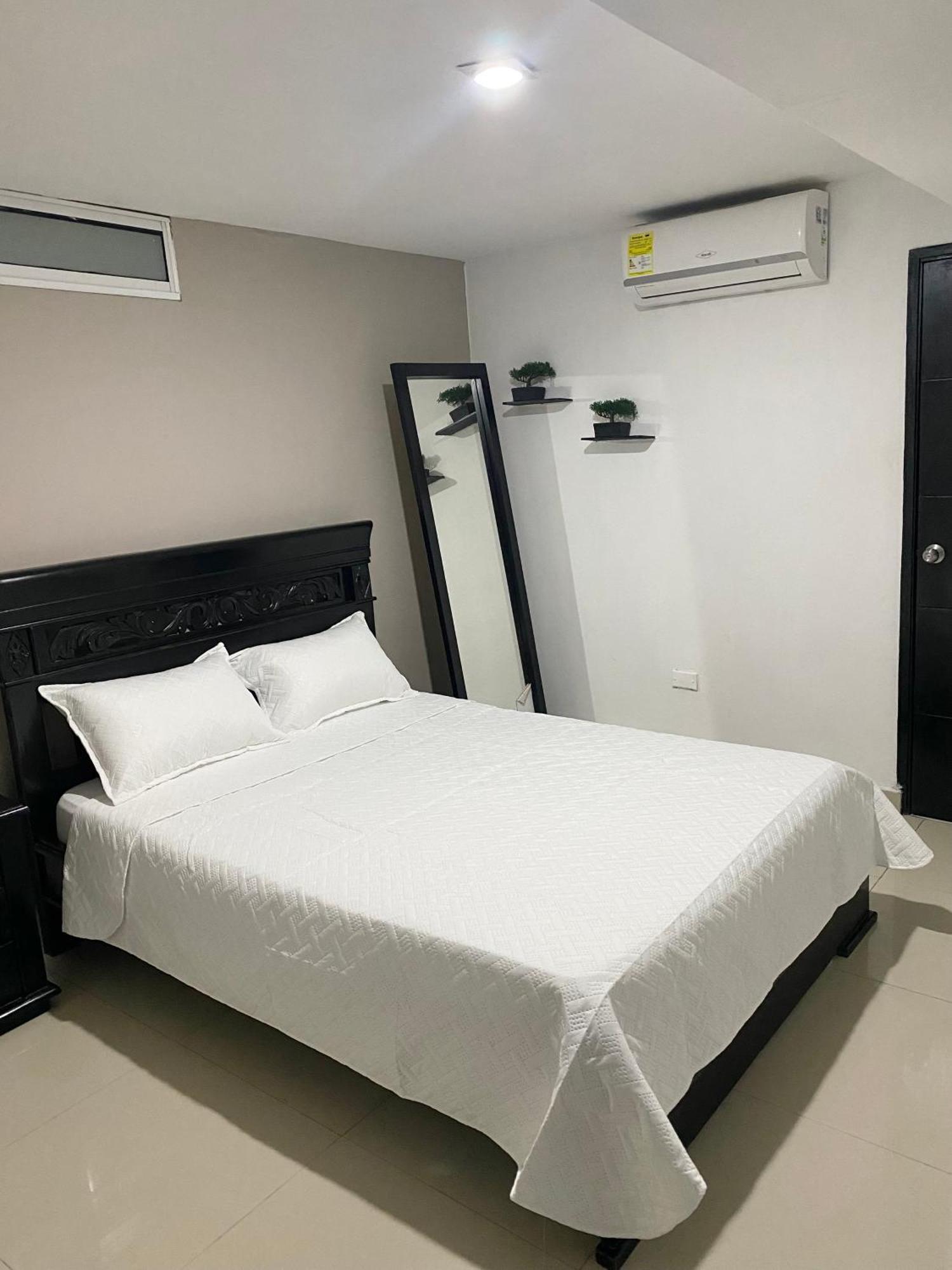 Hotel Estefania Princess 84 巴兰基亚 外观 照片