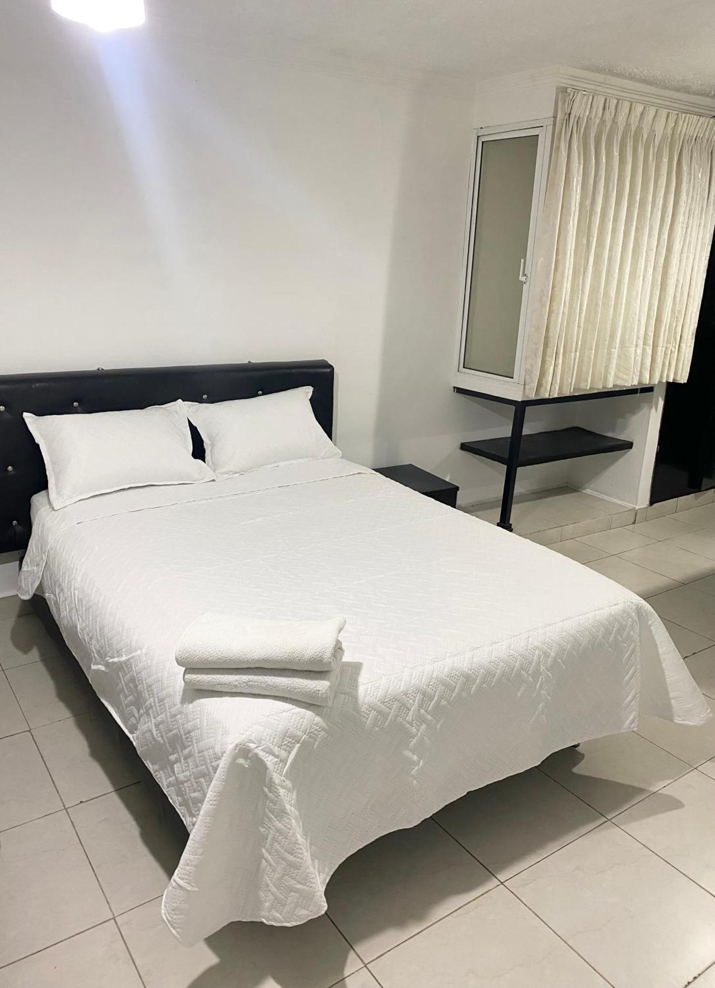 Hotel Estefania Princess 84 巴兰基亚 外观 照片